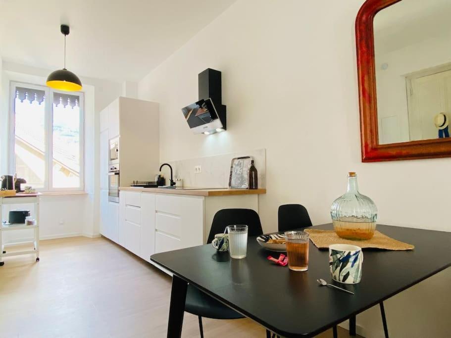 Le Condorcet. Charme Et Confort A Championnet Grenoble Eksteriør bilde